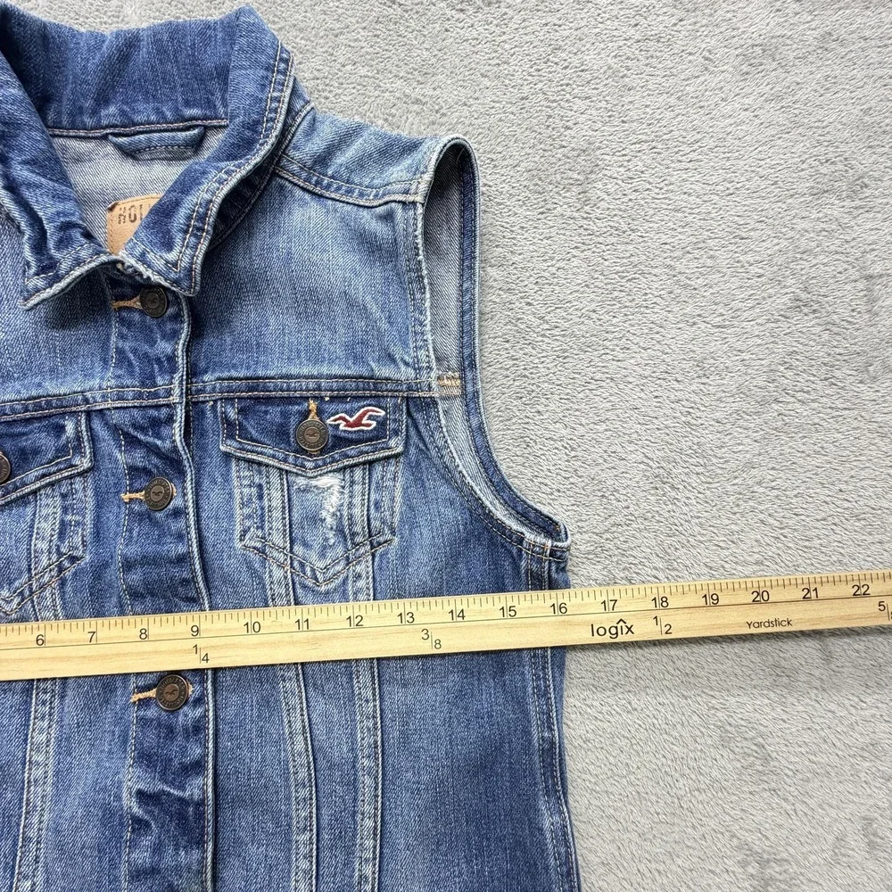Hollister Vest Womens L Blue Denim Collared Pockets Unlined Distressed‎ Logo
